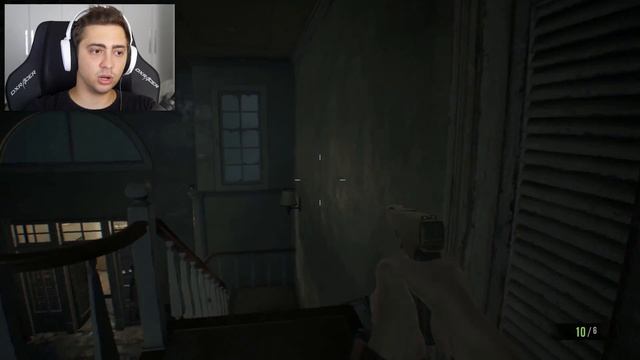 ELE QUER ME MATAR! - RESIDENT EVIL 7 - Parte 2 смотреть онлайн