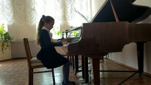 И. Королькова. Воробьишка. исп. Стренатко Аделия 8 лет