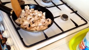 Паста с курицей в сливочном соусе! Самый вкусный рецепт пасты с курицей в сливочном соусе!