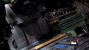 Угловую головку на фрезер.