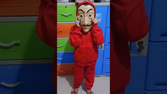 My little boy #halloweencostume #moneyheist #halloween #bellaciao