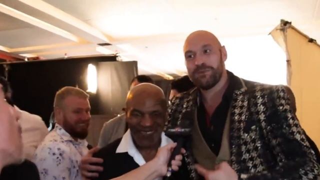 Два Тайсона встретились, ШОКОВЫЙ ШОК! смотреть онлайн