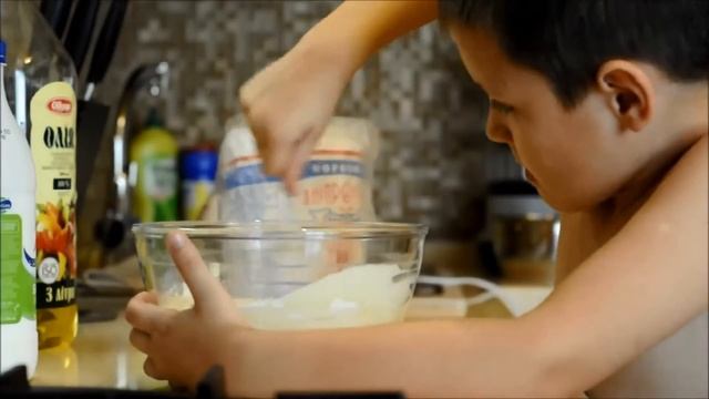 Оладьи на кефире. Вкусные оладьи.Простой рецепт оладей.