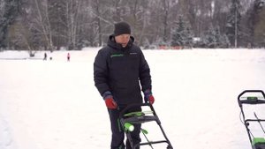 Снегоуборщик Greenworks GD40ST аккумуляторный 40V (арт 2600007)