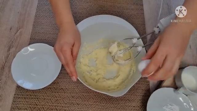 Ванильные и шоколадные Капкейки Кексы ,маффины Крем чиз ,мастичная картинка