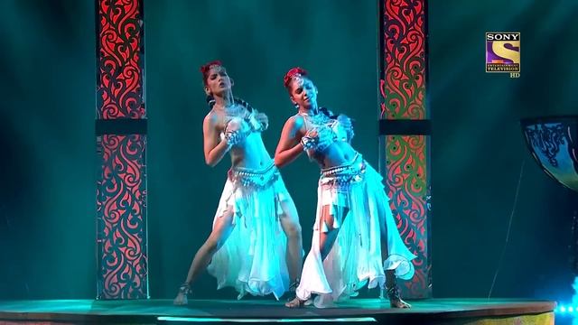 Vartika और Saumya ने "Khatouba" गाने पर दिखाया कमाल का Dance | India's Best Dancer| Vartika Special