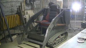 Самодельный гусеничный мини погрузчик .Серия 2. Поехали!