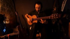 Godin Motif - Behringer CB100 test - Miguel System