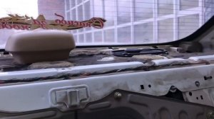 Снятие заднего дивана Cefiro A32, снятие/установка полки и пластиковых накладок накладок стоек.