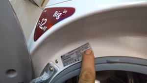 Сама лучшая бытовая стиральная машина ИМХО, LG F1495BDS