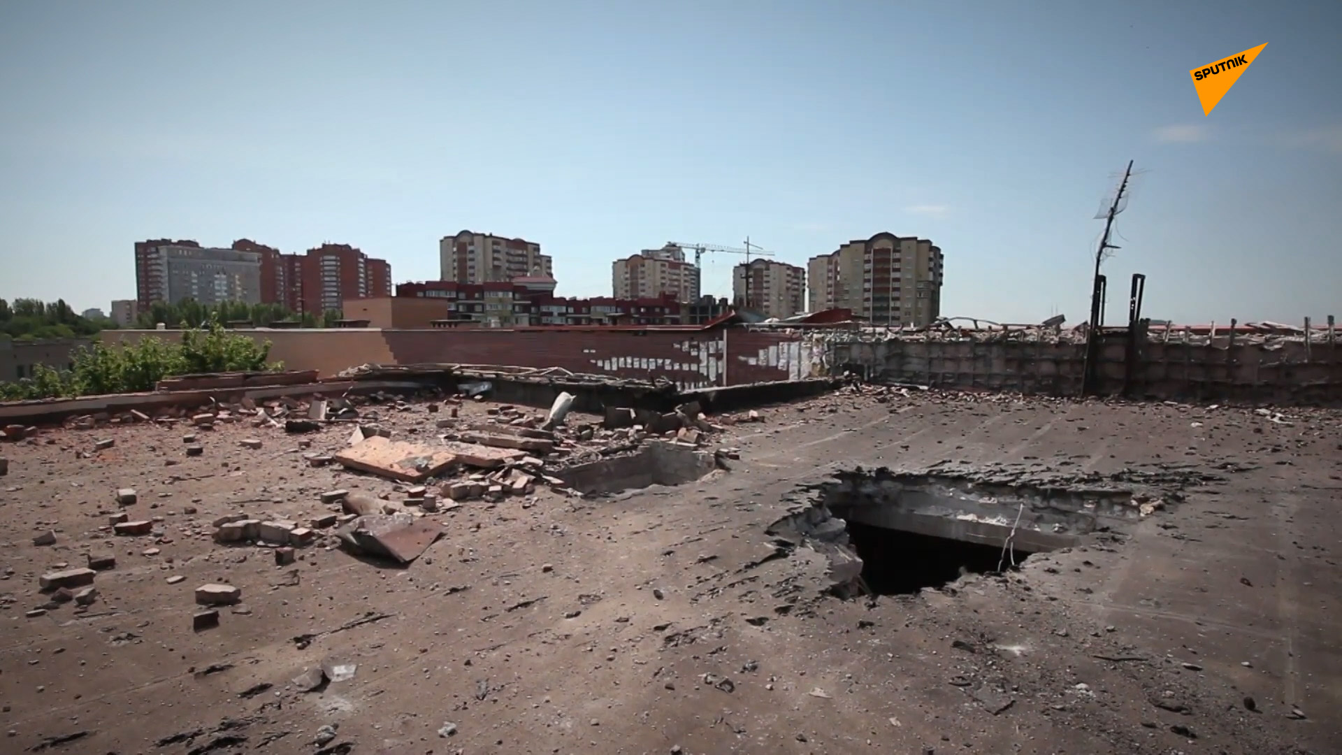 Phụ sản ở Donetsk kể về vụ pháo kích của quân đội Ukraina vào bệnh viện