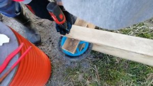 Дача. Деревянный самокат.