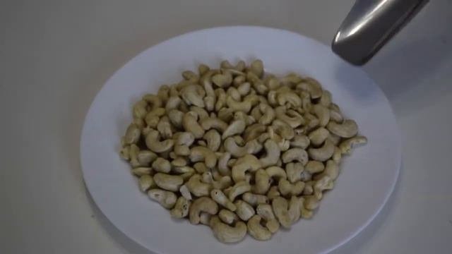 Кешью сырой