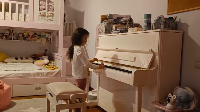 Анечка 6 лет #анечка#пианистка#лайк#класс смотреть онлайн
