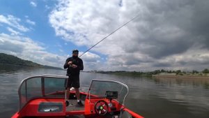 Ловля судака в жару на раков