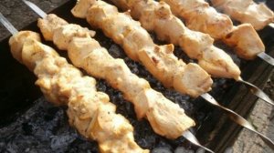 Шашлык из куриного филе на мангале
