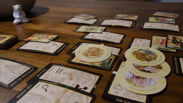 Copycat is paying someone to manipulate the situation, it's only going to make them more unravelled смотреть онлайн