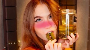 АСМР ИТИНГ ОГУРЦОВ / ASMR PICKLE EATING