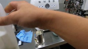 SMEG EGF03 Review Part 5 | Semiautomatic Espresso Machine With Integrated Grinder