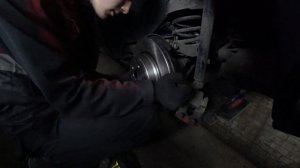 Ремонт BMW X3 Е83 Замена Дисков и колодок. Серия2