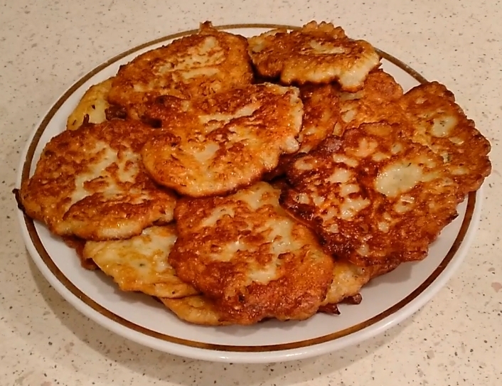Фучки. Оладьи из капусты. Жареная вкуснятина.