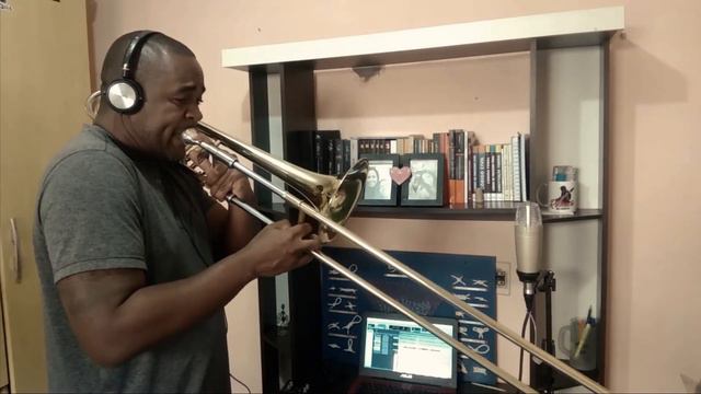 ASTOR PIAZOLLA - OBILIVION | Trombone - Renato Magalhães смотреть онлайн