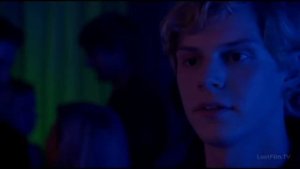 Американская история ужасов/American Horror Story/Тейт и Вайолет/Кайл и Зои