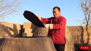 Turkey Roasted in a Kiln and Braised with Rice, Good Chinese Food from Rural | Uncle Rural Gourmet