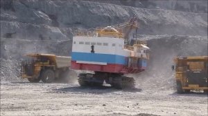 Как проходит добыча золота на крупнейшем в России карьере Восточный Олимпиадинского месторождения