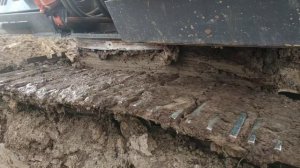 Чистка ходовой части экскаватора