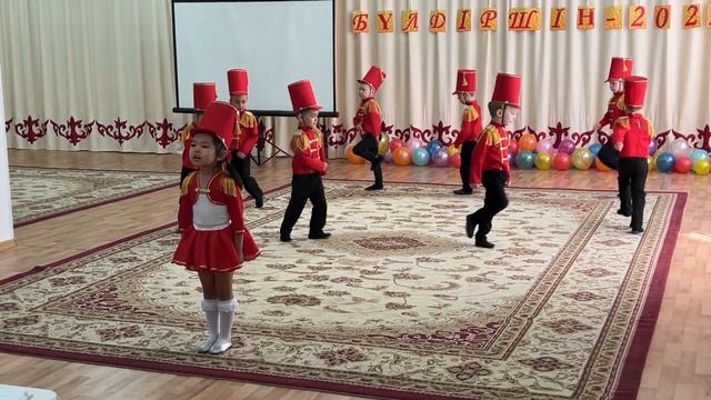 Булдiршiн 2022 Песня «Господа гусары» д/с 23 г.Павлодар смотреть онлайн