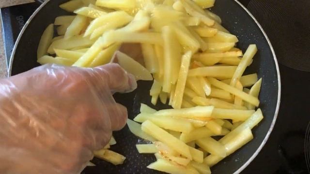 Как пожарить маслята с картошкой!!! смотреть онлайн