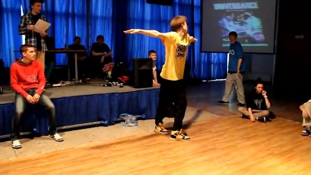 Судейский выход Паша Темников смотреть онлайн