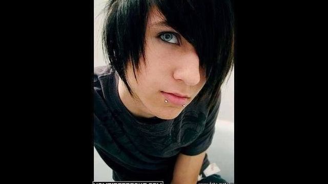 Эмо рулят! Реп дерьмо! смотреть онлайн