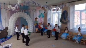 танец джентльменов