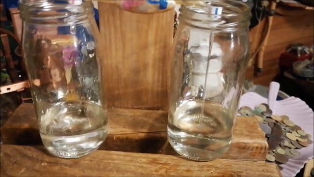 ВОДА жидкая и густая.