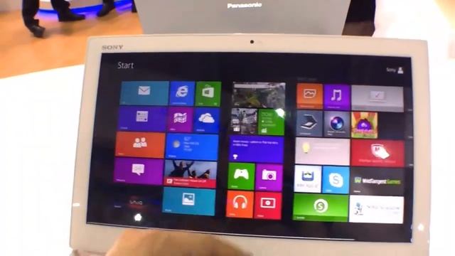 Sony Vaio Duo 13 Hands On Commaputex 2013 - Deutsch / German ►►notebooksbilliger.de смотреть онлайн