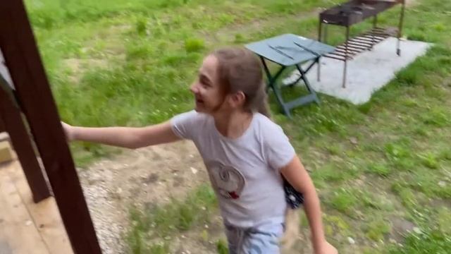 ЭЛЕКТРОПРОВОДКА В БЕСЕДКЕ СВОИМИ РУКАМИ смотреть онлайн