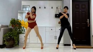Шаффл танцует красавица Цинцин I Schuffle Qingqing