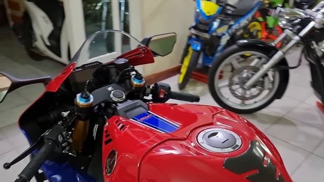 Trên Tay Con Bò Rừng Honda CBR1000RR-R SP 2021 HRC смотреть онлайн