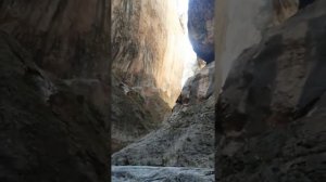 Пенсионеры в горах. Живут же люди 😎#смелыепенсионеры#экстремальныйпоход#маршрут#parizaldebeceite#