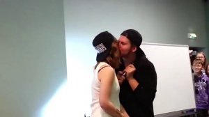 Поцелуй Кирилла Черкасова и Ксюши Хоффман:3