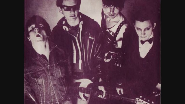 The Damned // Help смотреть онлайн