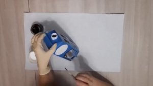 Новогодние поделки из мусора в школу Игрушка на елку в садик в стиле мусорный дизайн