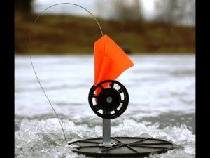 Оснащение зимней жерлицы.