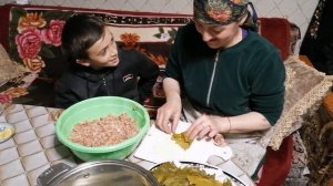 Дагестан.голубцы долма. хлеб в домашней печи. кухня Кавказа. Рутульский район. Ихрек Бисмиллях