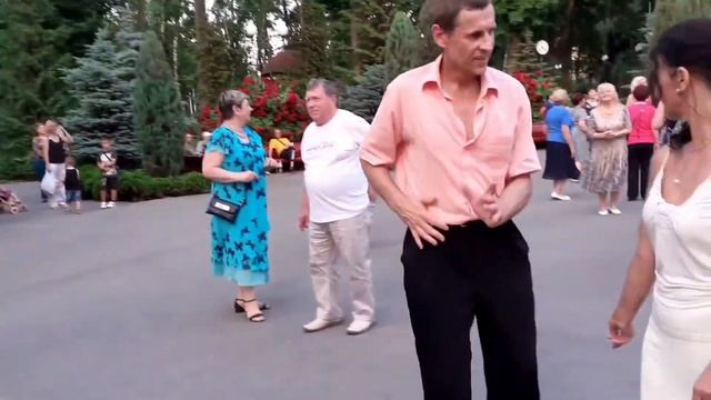 СТУЧИТ СЕРДЦЕ МОЁ ОТ ЛЮБВИ! ТАНЦЫ ХАРЬКОВ СЧАСТЛИВЫЕ МОМЕНТЫ смотреть онлайн