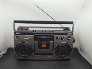 Превосходный большой стереобумб Aiwa Tpr-905K. -ЯПОНИЯ-1978-год