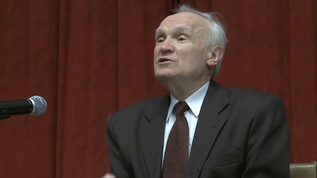 А.И.Осипов.Несчастье современного человека велико. Ему не хватает главного–смысла жизни.