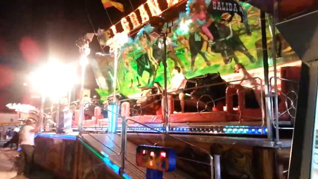 Аттракционы. Испания 2013 смотреть онлайн